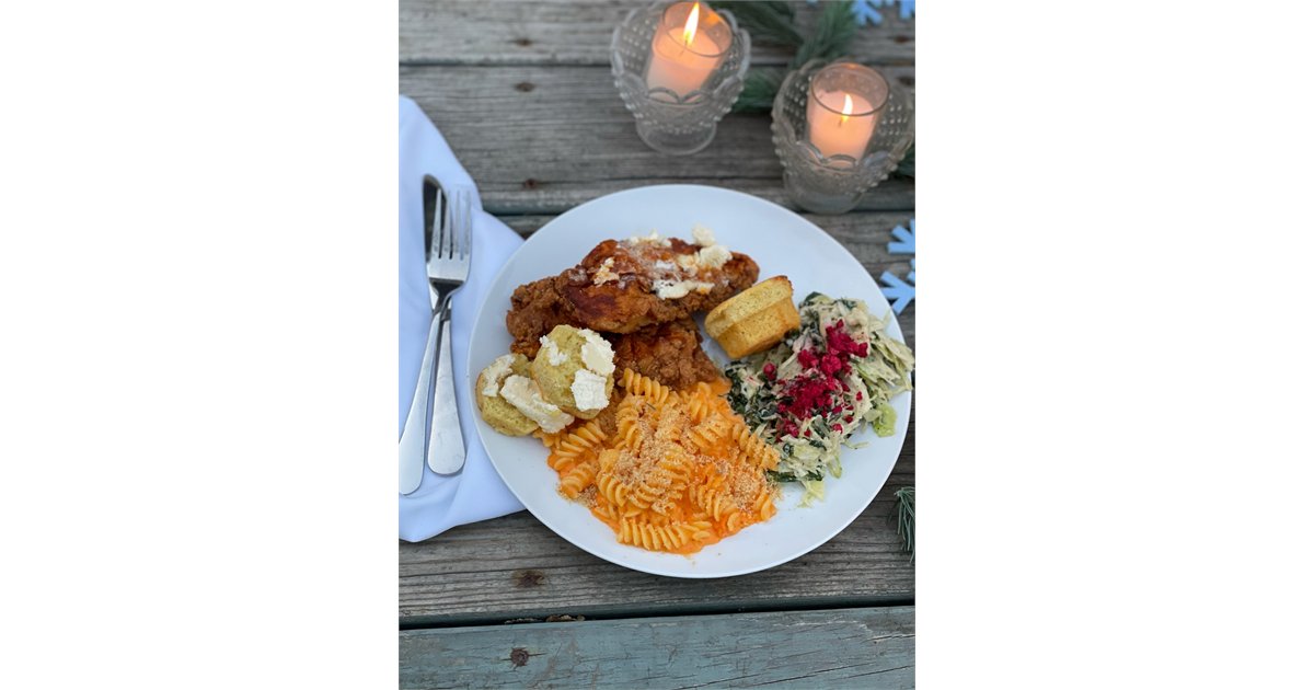 Thanksgiving Take 'N Bake at Honey Butter Fried Chicken